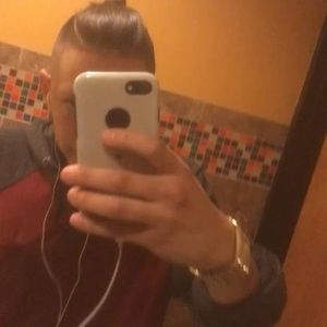 Meet your Posher, Garrett